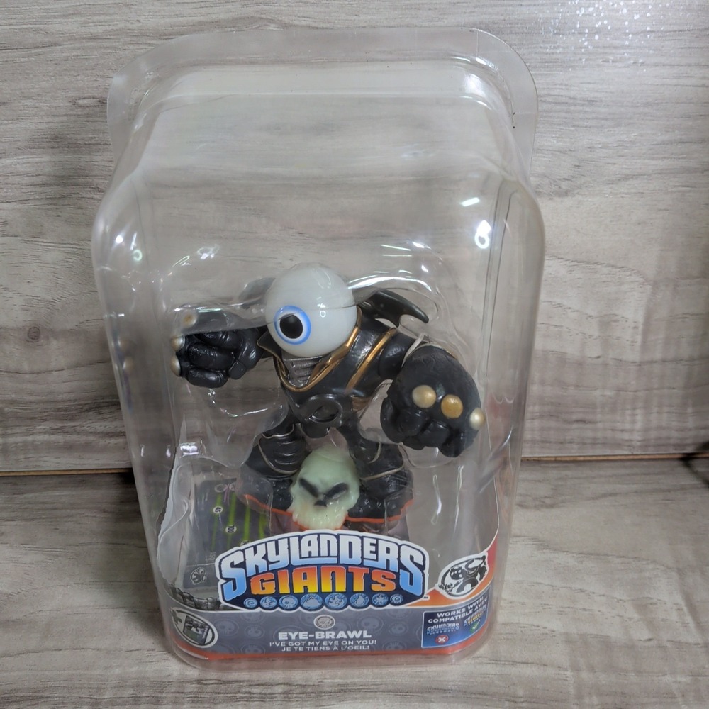 Skylanders Giants Eye Brawl Figure Character NIB Activision